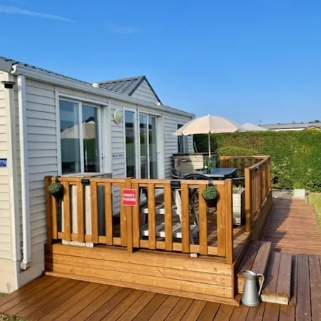 Сasa de vacaciones Nordsee Glamping Mobilheim 2294 *